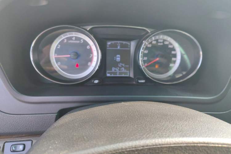 Used FORTHING CM7 2018 2.0T Manual Luxury Version Odometer Close Up