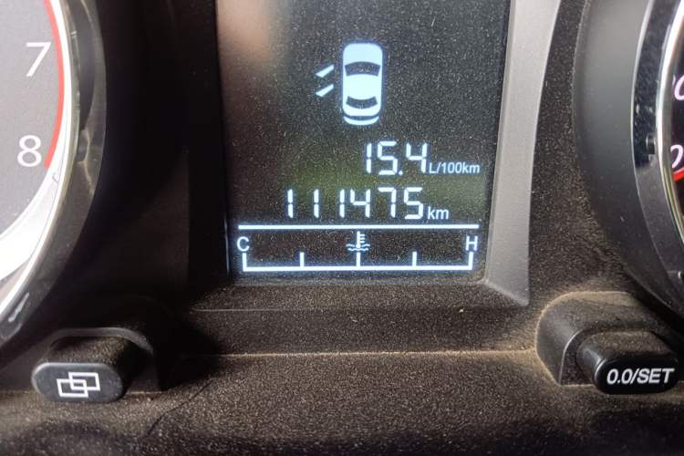 Used FORTHING CM7 2018 Classic Edition 2.0T Manual Luxury Model Odometer Close Up