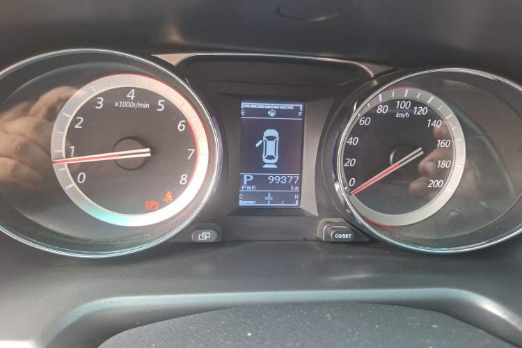 Used FORTHING CM7 2018 Revised Version 2.0T Automatic Luxury Edition Odometer Close Up