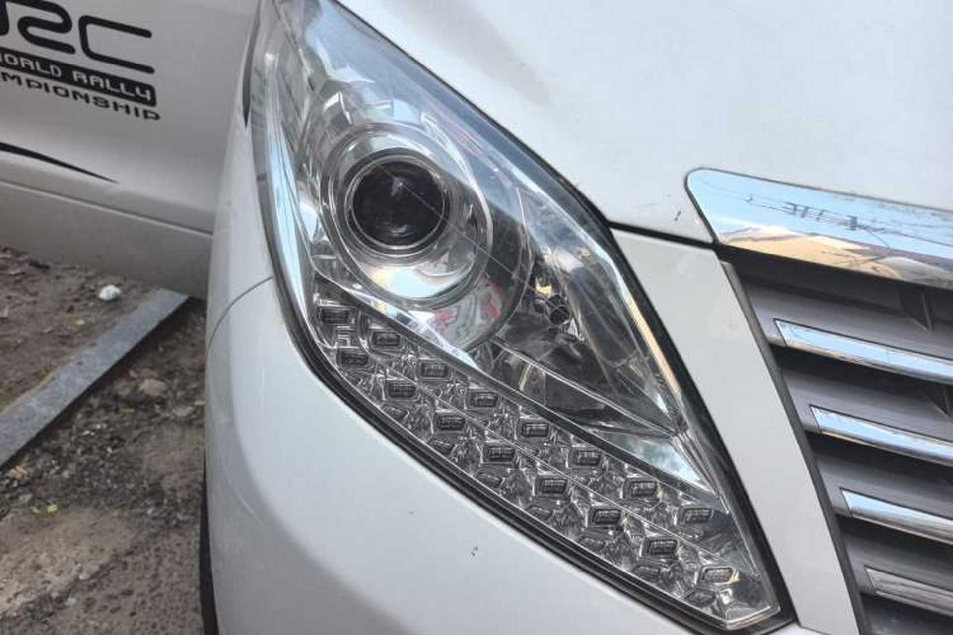 Used FORTHING CM7 2018 Classic Edition 2.0T Automatic Luxury Model Right Front Headlight