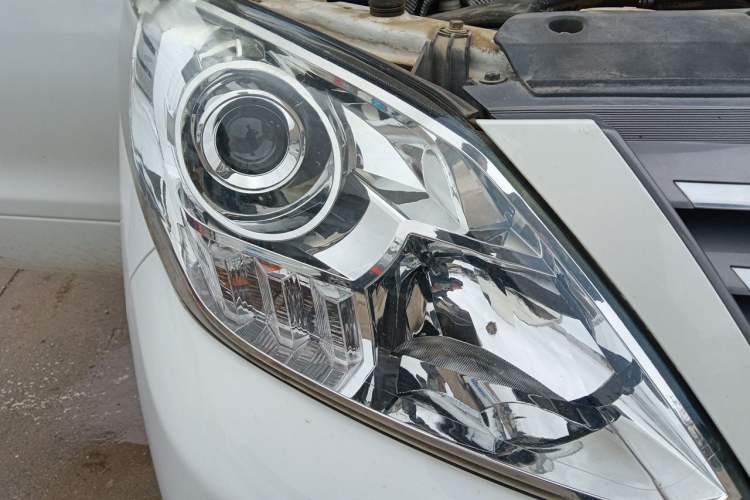 Used FORTHING CM7 2018 Classic Edition 2.0T Manual Luxury Model Right Front Headlight