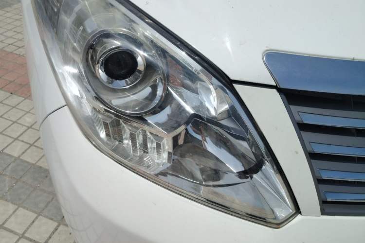 Used FORTHING CM7 2018 Classic Edition 2.0T Manual Luxury Model Right Front Headlight