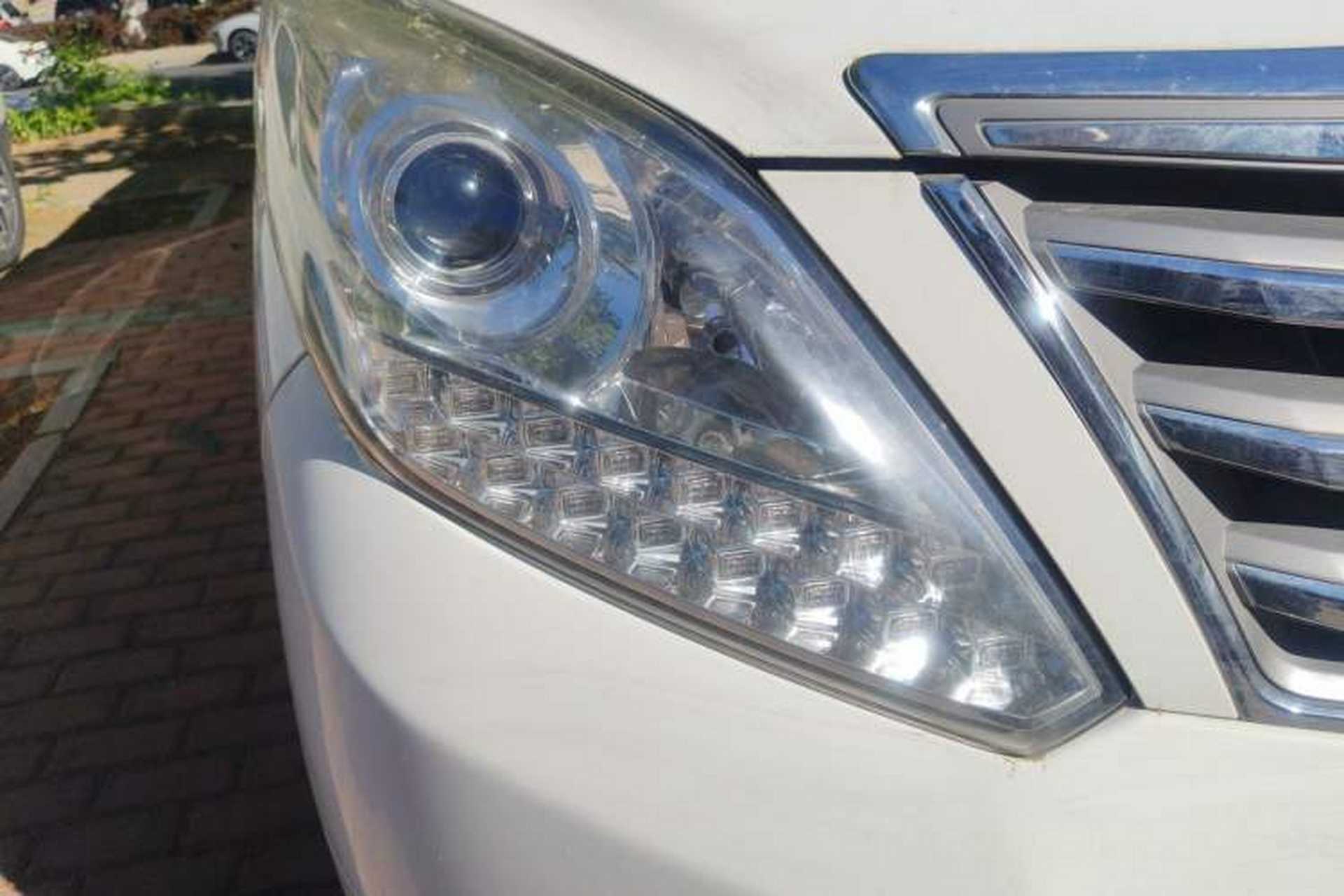 Used FORTHING CM7 2018 Revised Version 2.0T Automatic Luxury Edition Right Front Headlight