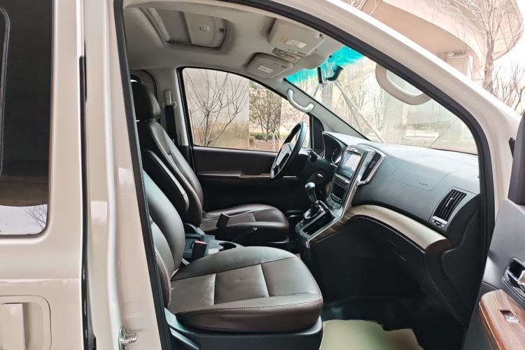 Used FORTHING CM7 2018 Classic Edition 2.0T Automatic Luxury Model Right Front Seat