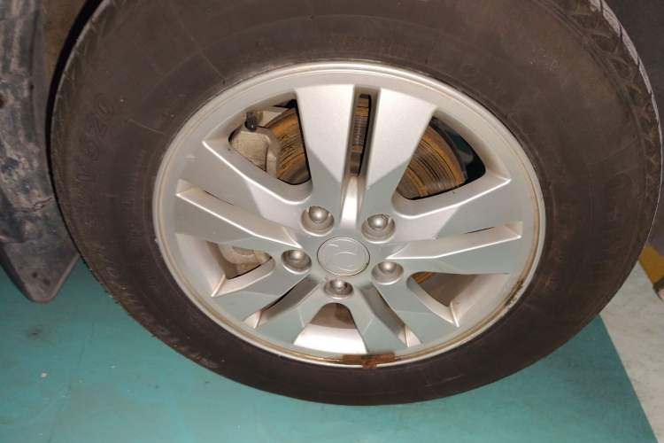 Used FORTHING CM7 2018 2.0T Manual Luxury Version Right Front Wheel Hub