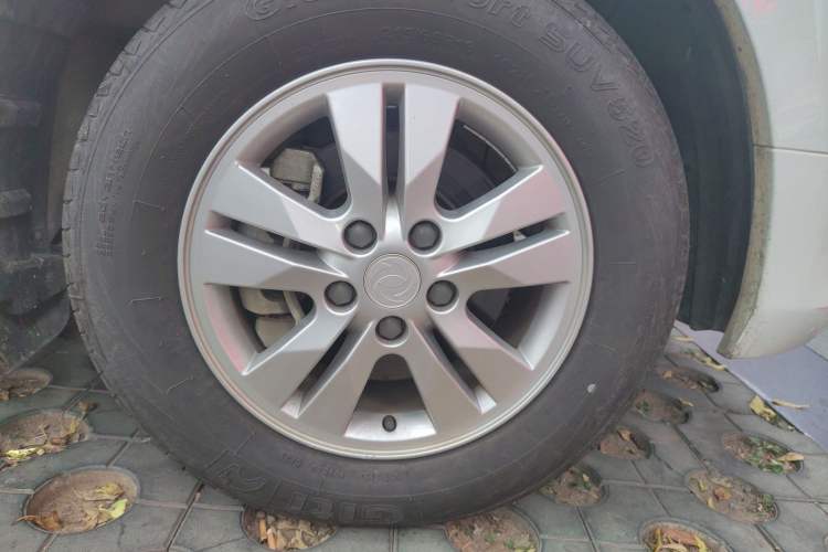 Used FORTHING CM7 2018 2.0T Manual Luxury Version Right Front Wheel Hub