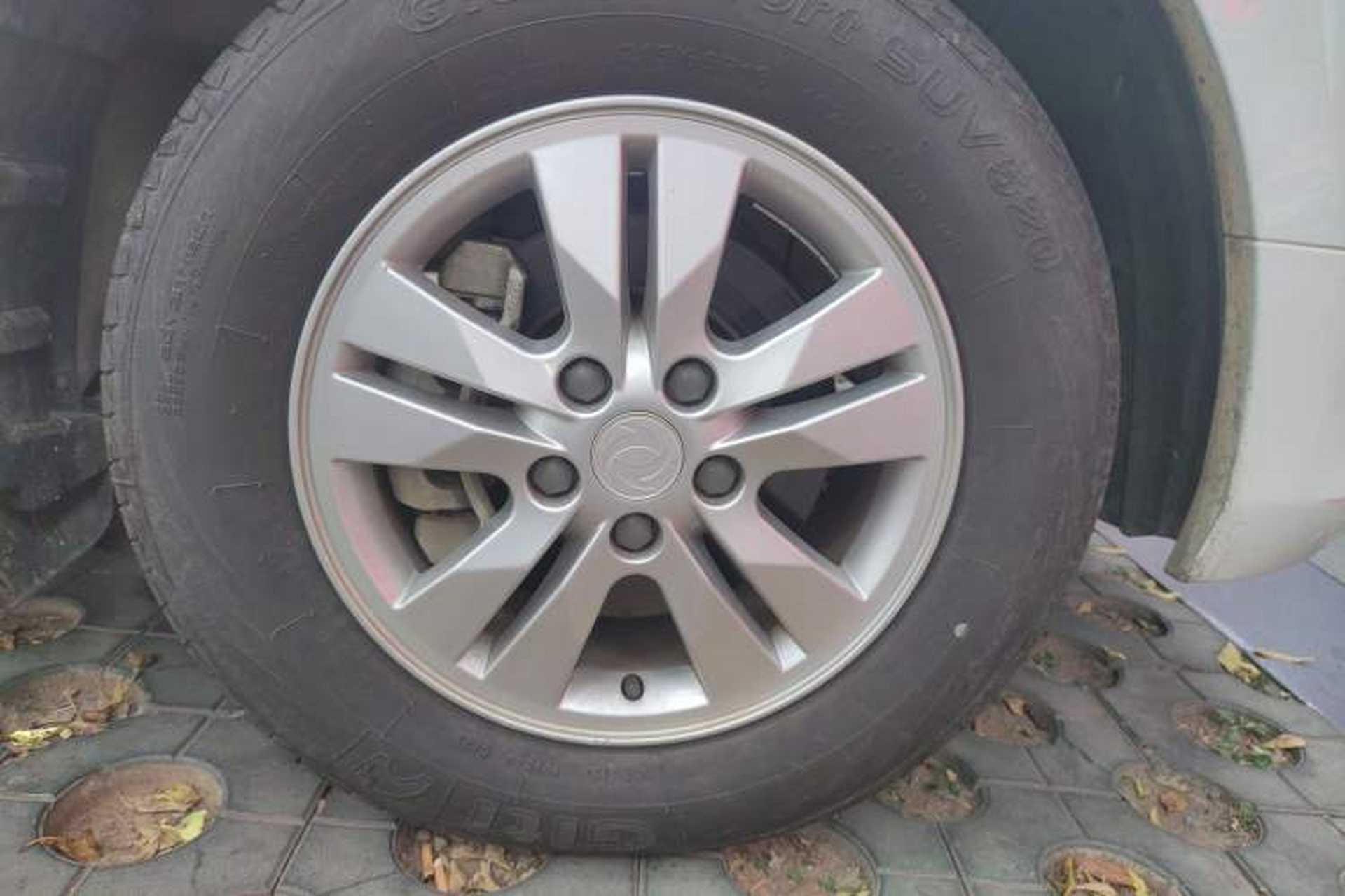 Used FORTHING CM7 2018 2.0T Manual Luxury Version Right Front Wheel Hub