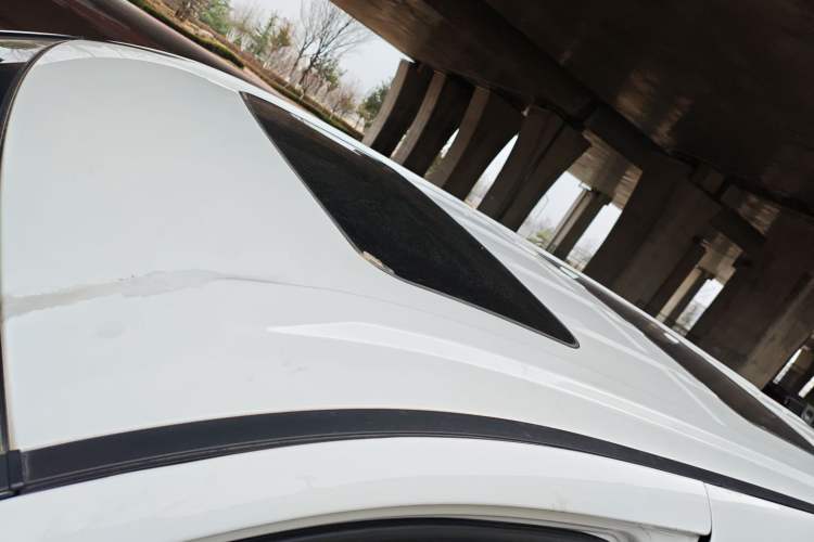 Used FORTHING CM7 2018 Classic Edition 2.0T Automatic Luxury Model Roof