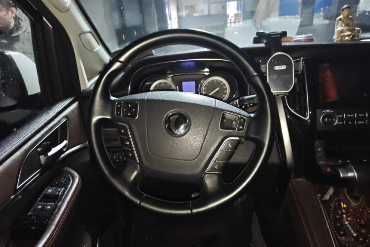 Used FORTHING CM7 2018 2.0T Automatic Luxury Version Steering Wheel