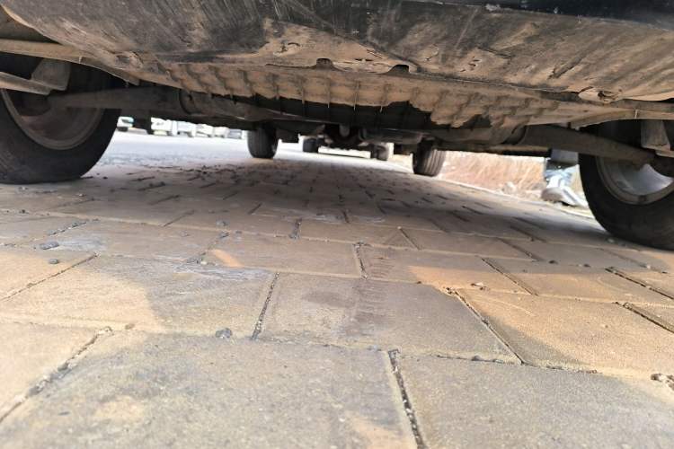 Used FORTHING F600 2016 F600L 1.5T Luxury Model Chassis Front