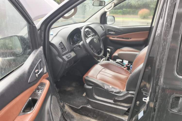 Used FORTHING F600 2016 F600L 1.5T Luxury Model Driver Seat