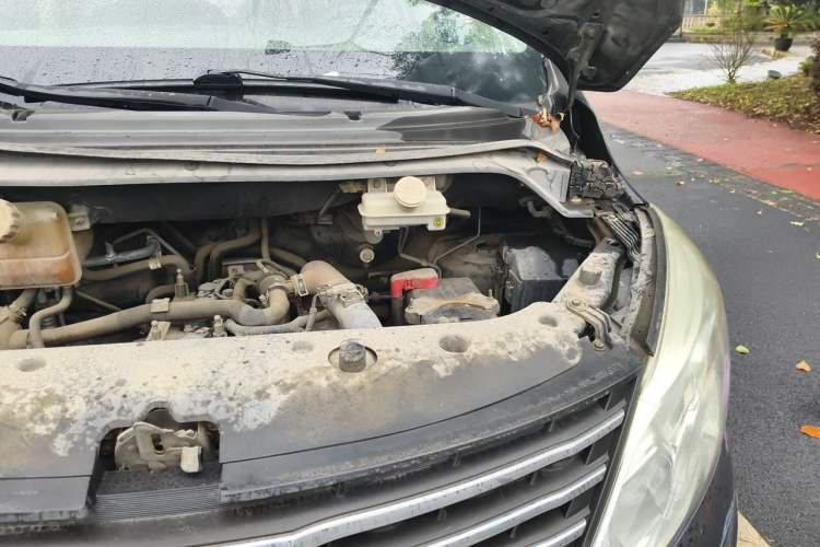 Used FORTHING F600 2016 F600L 1.5T Luxury Model Engine Bay Left