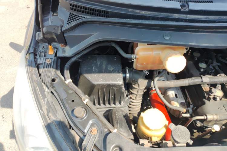 Used FORTHING F600 2016 F600 1.5T Luxury Edition Engine Bay Right