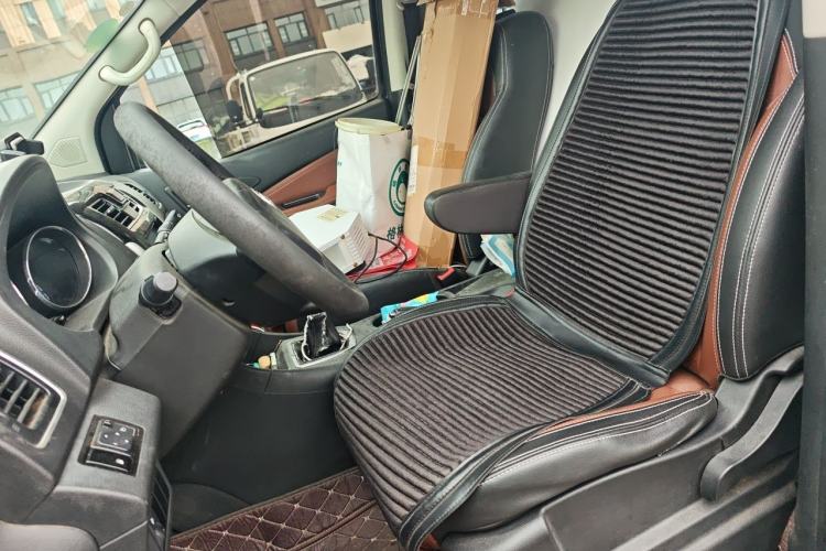Used FORTHING F600 2016 F600L 2.0L Luxury Model Left Front Seat
