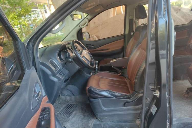 Used FORTHING F600 2016 F600 1.5T Luxury Model Left Front Seat