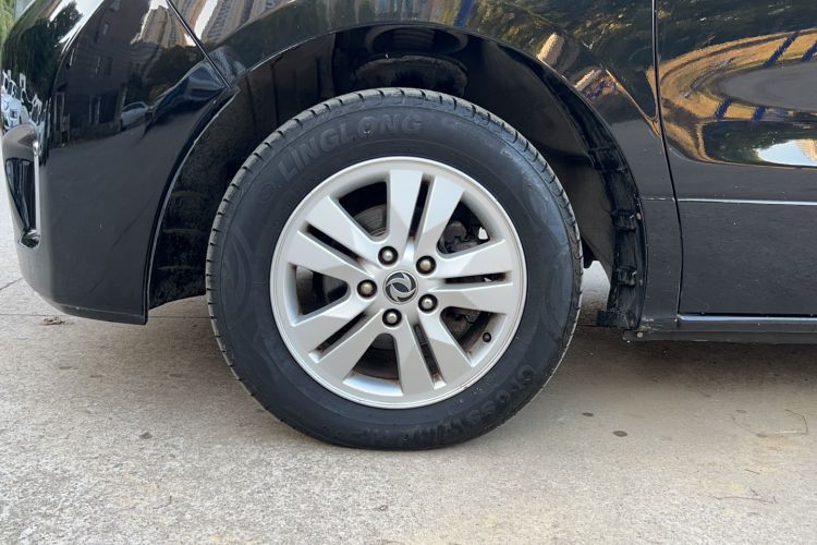 Used FORTHING F600 2016 F600L 1.5T Luxury Model Left Front Wheel Hub