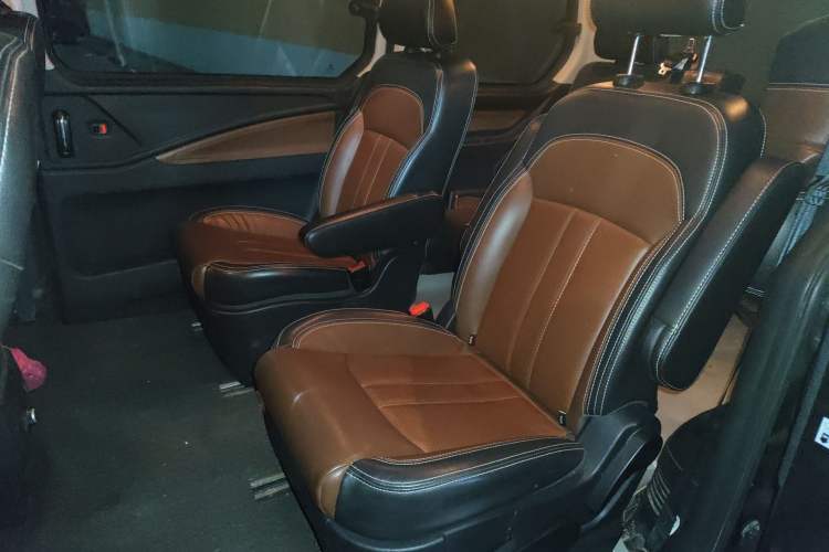 Used FORTHING F600 2016 F600 1.5T Luxury Edition Left Rear Seat