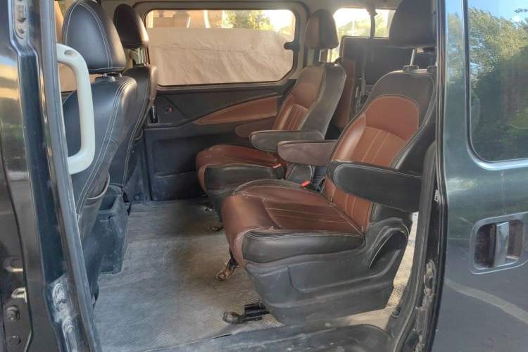 Used FORTHING F600 2016 F600 1.5T Luxury Model Left Rear Seat