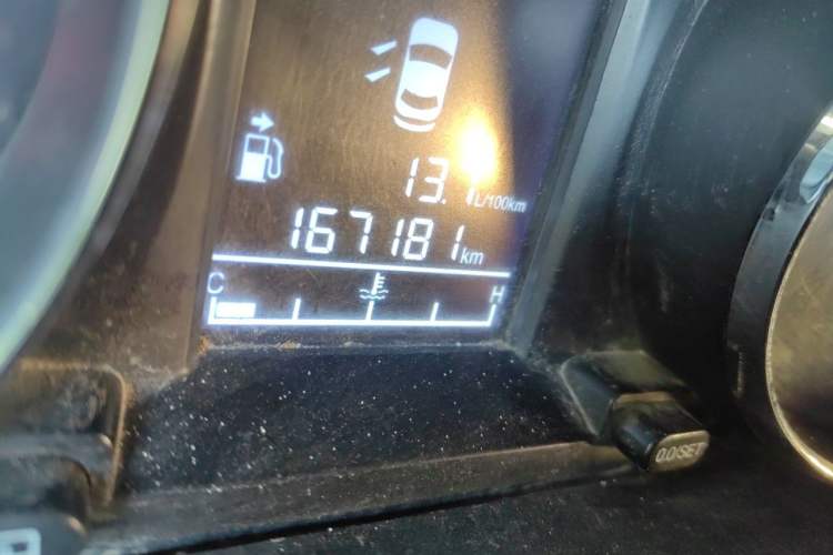 Used FORTHING F600 2016 F600 1.5T Luxury Model Odometer Close Up