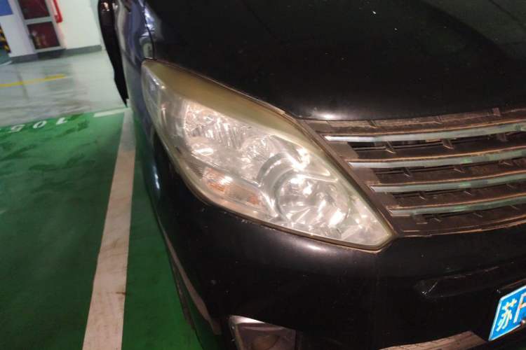 Used FORTHING F600 2016 F600L 2.0L Luxury Model Right Front Headlight