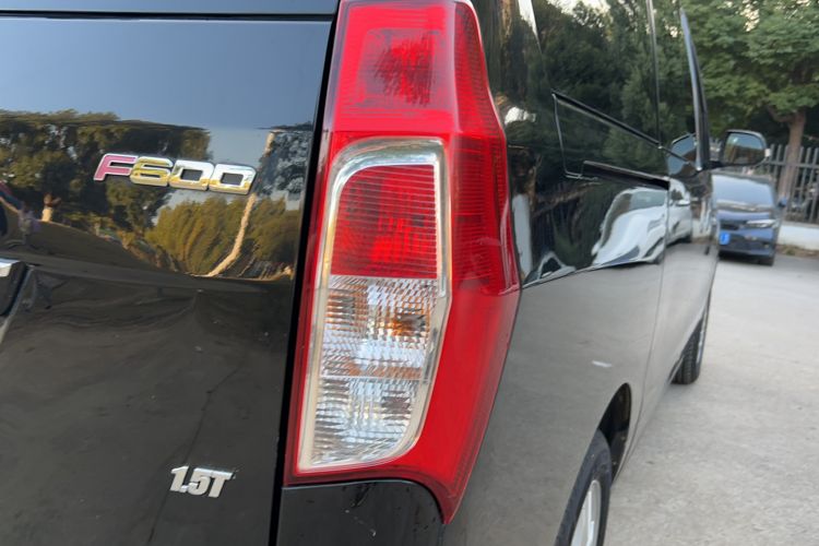 Used FORTHING F600 2016 F600L 1.5T Luxury Model Right Rear Taillight