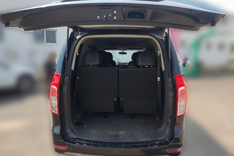 Used FORTHING F600 2016 F600 1.5T Luxury Edition Trunk