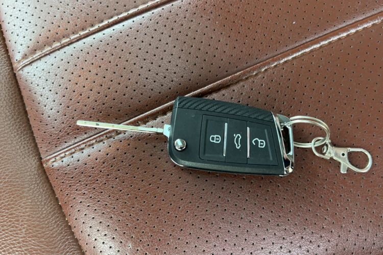 Used FORTHING F600 2016 F600L 1.5T Luxury Model Vehicle Key