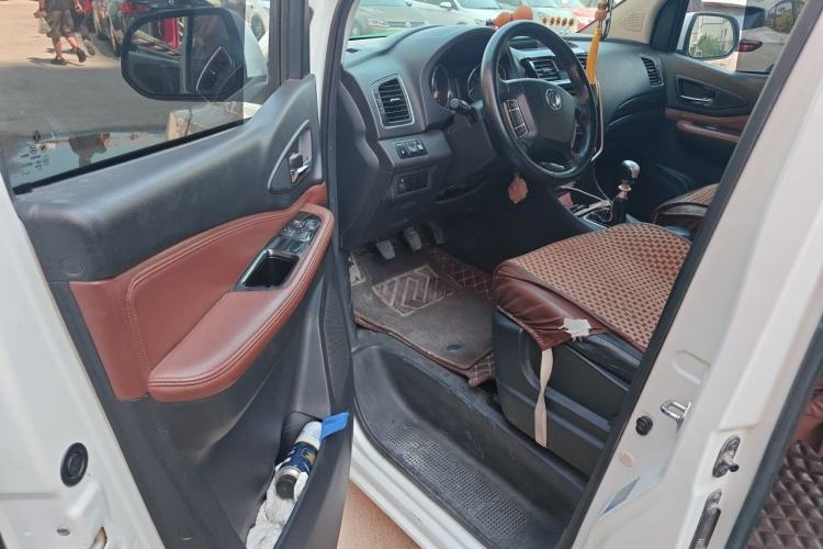 Used FORTHING F600 2016 F600L 2.0L Deluxe Model Driver Seat