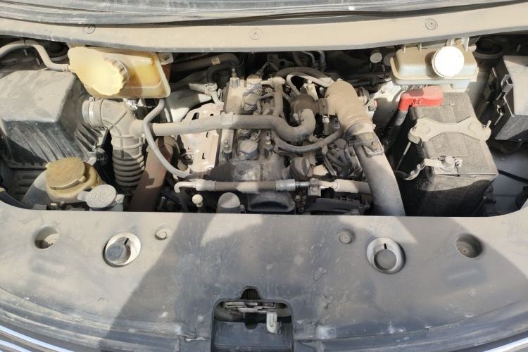 Used FORTHING F600 2016 F600L 1.5T Luxury Model Engine Bay