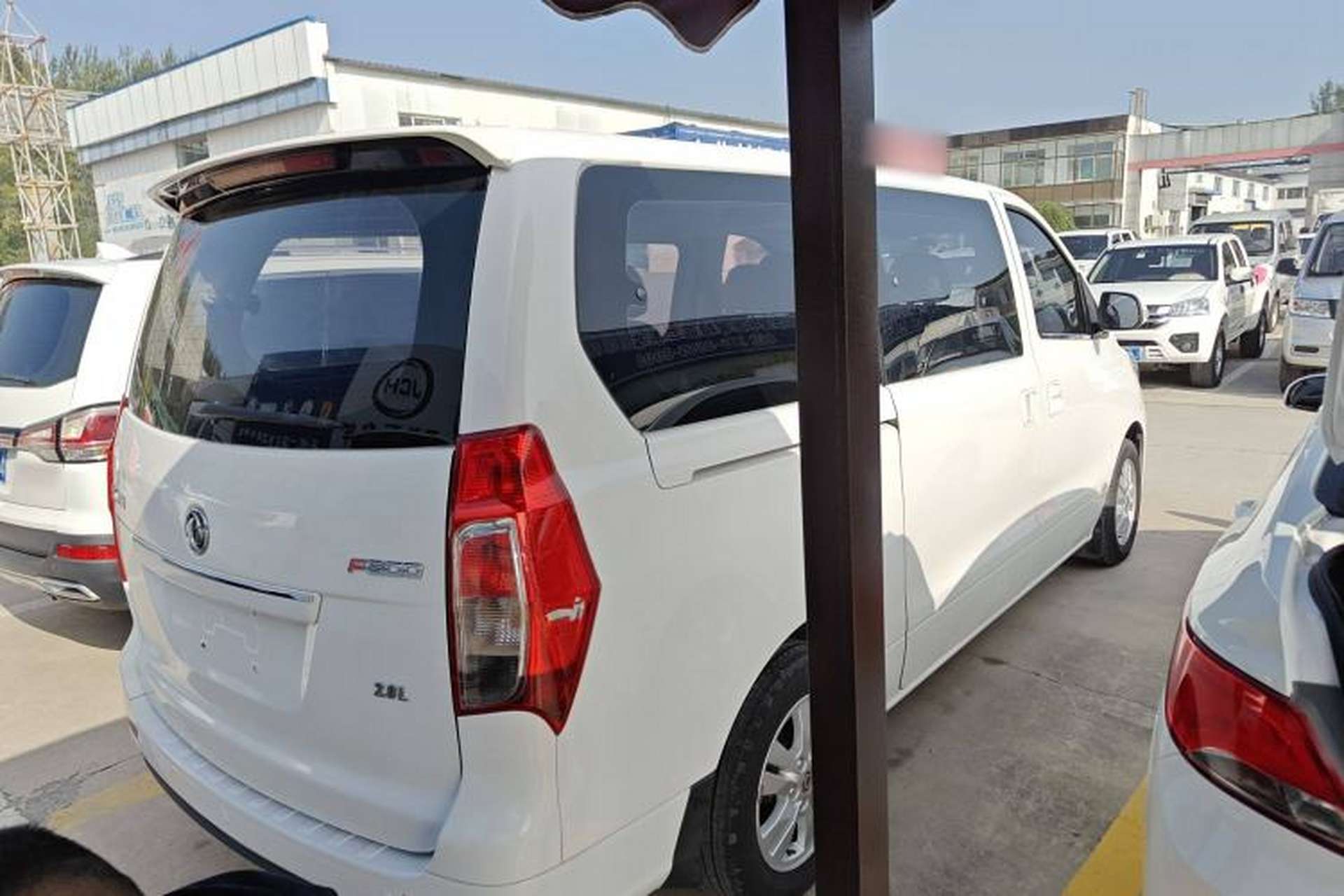 Used FORTHING F600 2016 F600L 2.0L Luxury Model Exterior 3