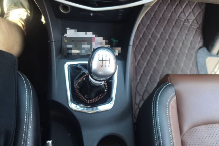 Used FORTHING F600 2016 F600L 1.5T Luxury Model Gear Lever