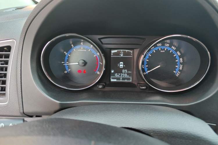 Used FORTHING F600 2016 F600L 2.0L Deluxe Model Instrument Cluster
