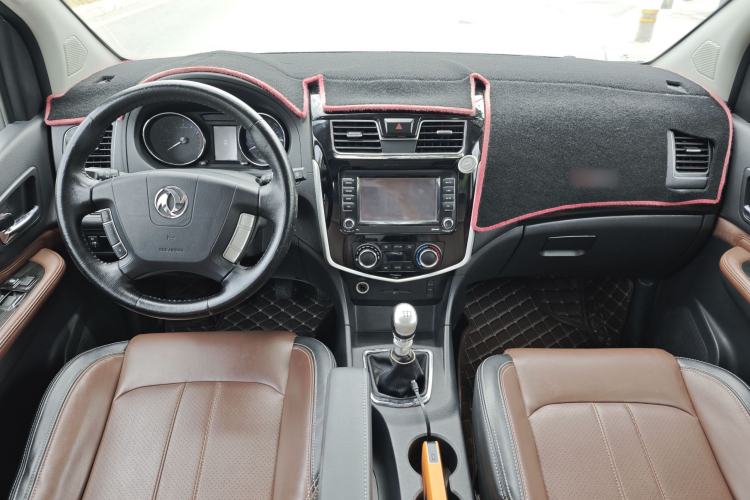 Used FORTHING F600 2016 F600L 1.5T Luxury Model Interior 4