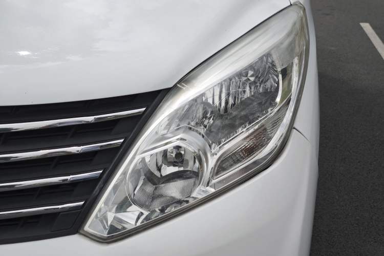 Used FORTHING F600 2016 F600L 1.5T Luxury Model Left Front Headlight