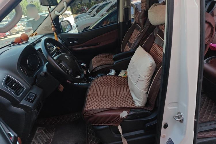 Used FORTHING F600 2016 F600L 2.0L Deluxe Model Left Front Seat
