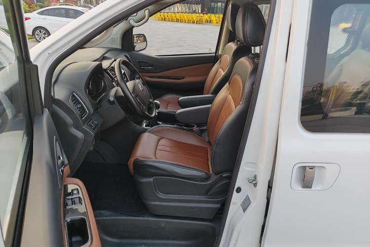 Used FORTHING F600 2016 F600 1.5T Luxury Edition Left Front Seat