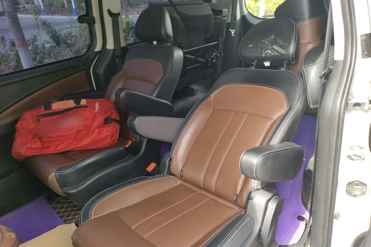 Used FORTHING F600 2016 F600L 1.5T Luxury Model Left Rear Seat