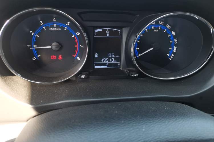 Used FORTHING F600 2016 F600L 1.5T Luxury Model Odometer Close Up
