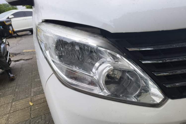 Used FORTHING F600 2016 F600L 1.5T Luxury Model Right Front Headlight