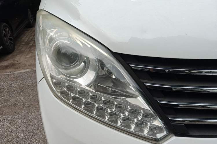 Used FORTHING F600 2016 F600 1.5T Luxury Edition Right Front Headlight