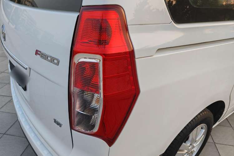 Used FORTHING F600 2016 F600 1.5T Luxury Edition Right Rear Taillight