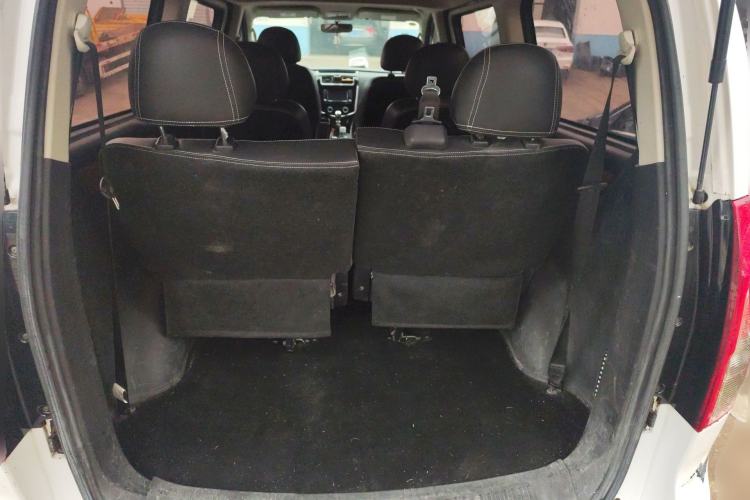 Used FORTHING F600 2016 F600L 1.5T Luxury Model Trunk