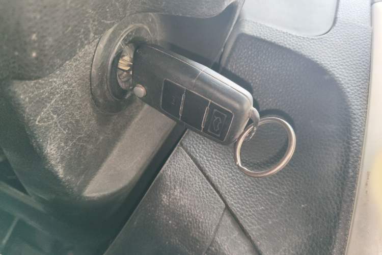 Used FORTHING F600 2016 F600L 1.5T Luxury Model Vehicle Key