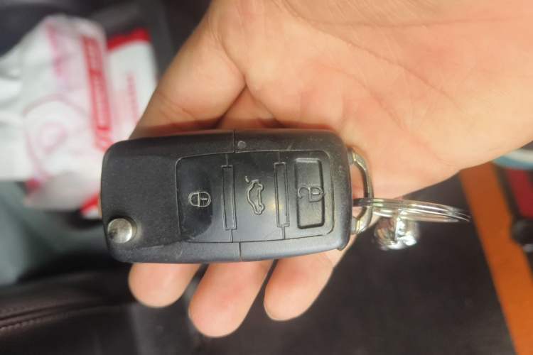 Used FORTHING F600 2016 F600L 1.5T Luxury Model Vehicle Key