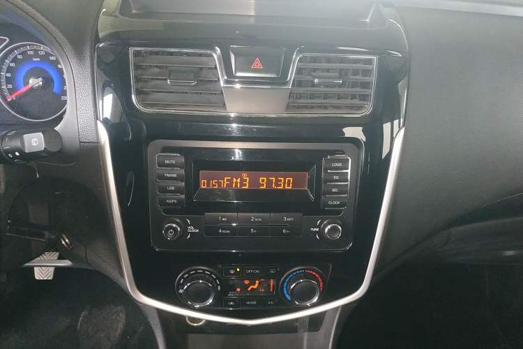 Used FORTHING F600 2018 F600L 2.0L Comfort Model Audio And AC Panel