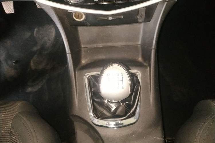 Used FORTHING F600 2018 F600L 2.0L Comfort Model Gear Lever