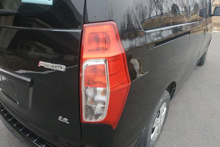Used FORTHING F600 2018 F600L 2.0L Comfort Model Right Rear Taillight