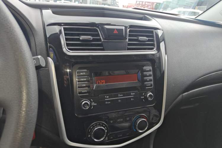 Used FORTHING F600 2018 F600L 2.0L Comfort Model Audio And AC Panel