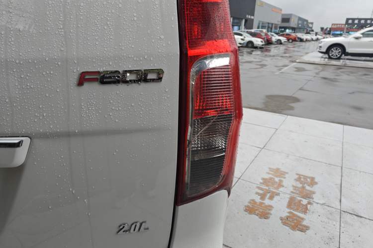 Used FORTHING F600 2018 F600L 2.0L Comfort Model Exterior 6