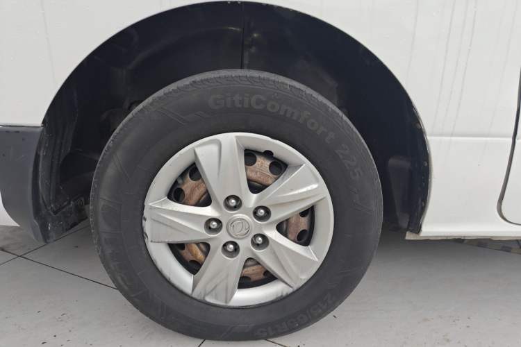 Used FORTHING F600 2018 F600L 2.0L Comfort Model Exterior 8